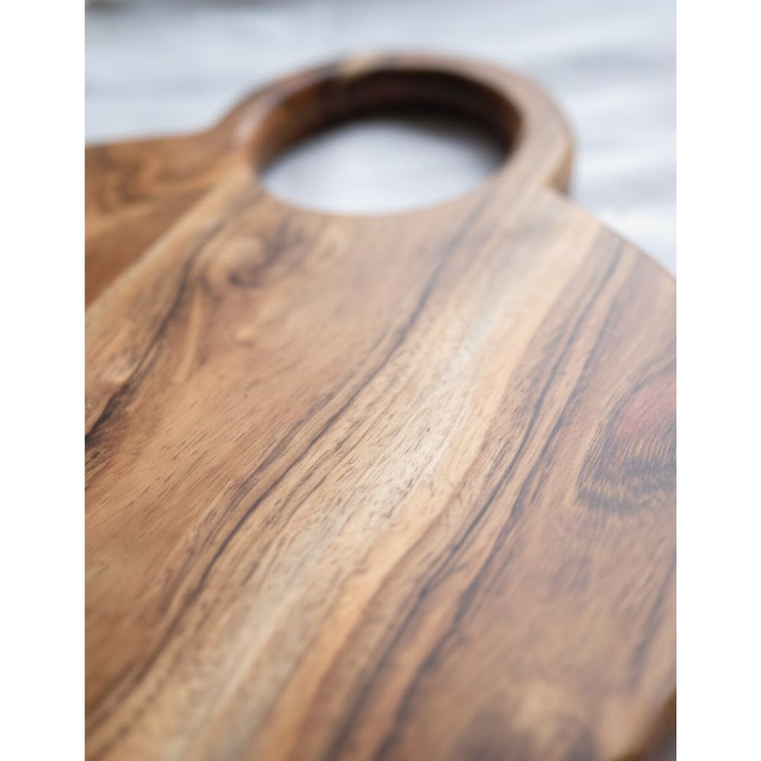 Round Hole Cutting Board for Sustainable Cooking